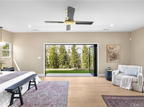 354 La Perle Lane, Costa Mesa CA 92627