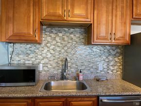 1 Embarcadero West 355, Oakland CA 94607