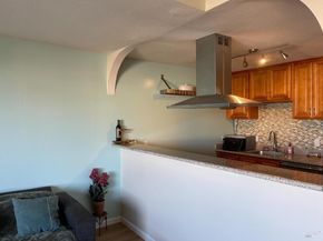 1 Embarcadero West 355, Oakland CA 94607