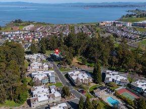 215 Apollo 1, Hercules CA 94547