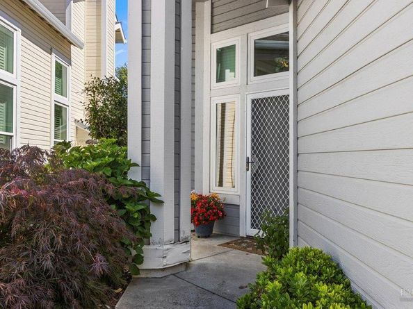 383 N Wildwood, Hercules CA 94547