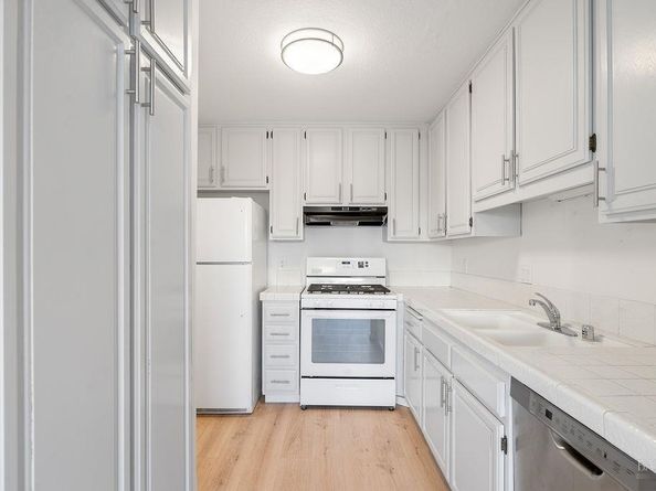 705 Hermes 5, Hercules CA 94547