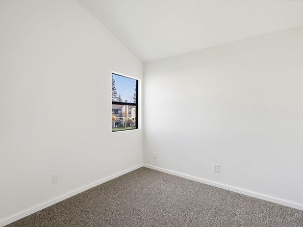 705 Hermes 5, Hercules CA 94547