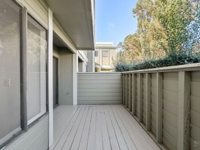 705 Hermes 5, Hercules CA 94547