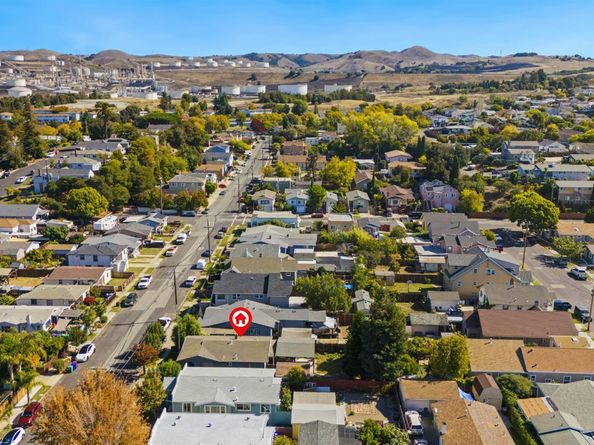 715 Mariposa Avenue, Rodeo CA 94572
