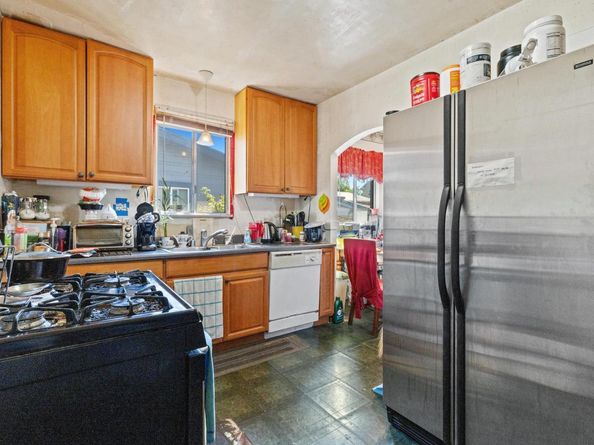715 Mariposa Avenue, Rodeo CA 94572