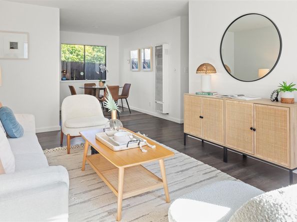 2829 Carmel Street A, Oakland CA 94602