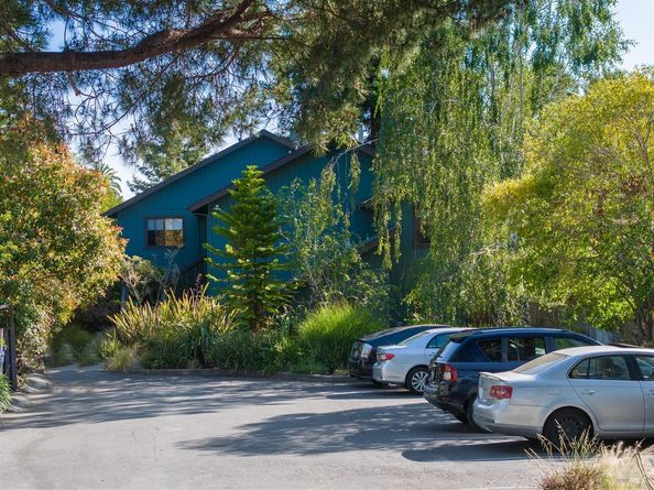 2829 Carmel Street A, Oakland CA 94602