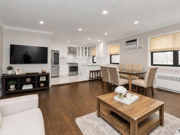 166-54 17th Road 1, Whitestone NY 11357