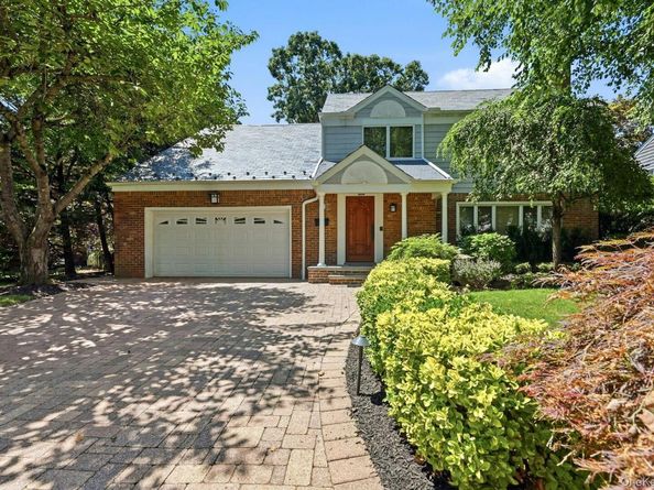 58 Reeve Road, Rockville Centre NY 11570