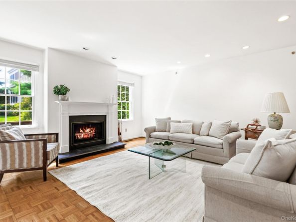 44 Alex Drive, White Plains NY 10605