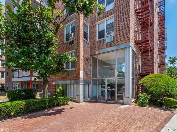 3425 150th Pl 1E, Flushing NY 11354