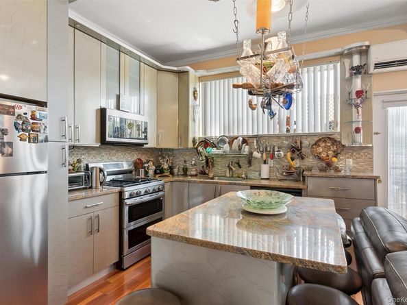 2370 62nd Street 3, Brooklyn NY 11204