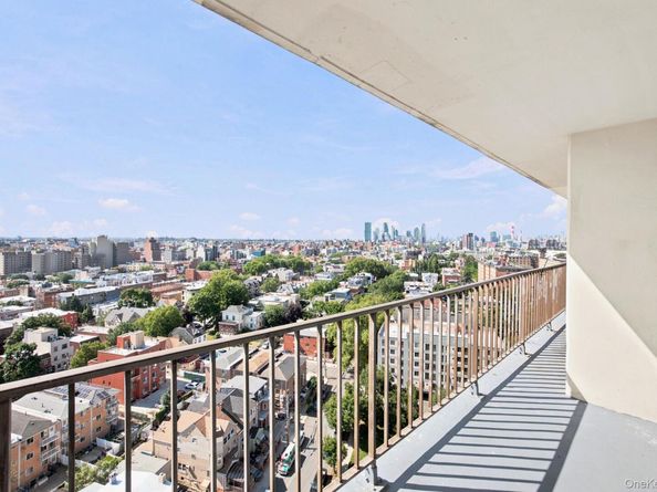 25-40 Shore Boulevard, Astoria NY 11102