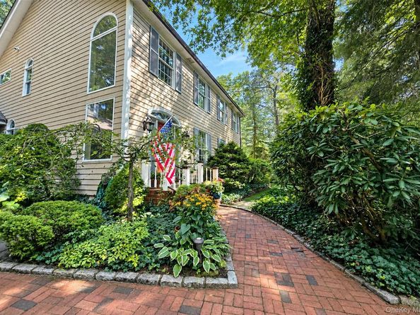 259 Astor Drive, Sayville NY 11782