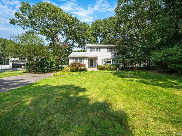 96 Oak street, Centereach NY 11720