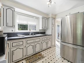 30 Greenvale Circle, White Plains NY 10607