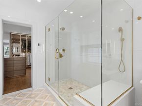 227 Ibis Court, Manhasset NY 11030