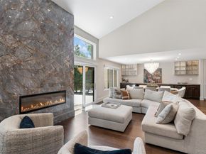 227 Ibis Court, Manhasset NY 11030