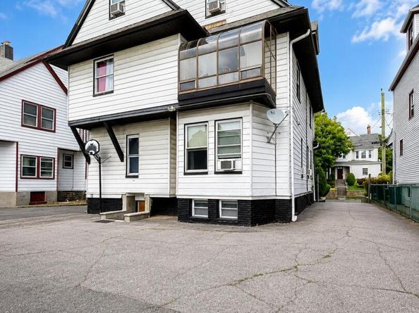 240 N Fulton Avenue, Fleetwood NY 10552
