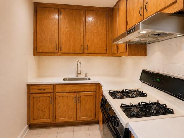 14470 41 Avenue 4, Flushing NY 11354