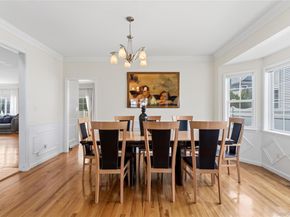 225 Barton Avenue, Melville NY 11747