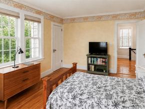 11 Summit Street, Eastchester NY 10709