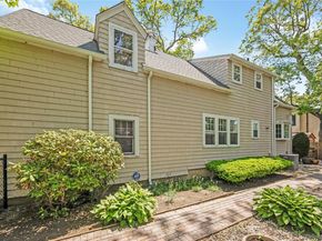 215 Melville Road, Farmingdale NY 11735