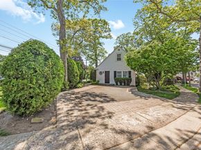 215 Melville Road, Farmingdale NY 11735