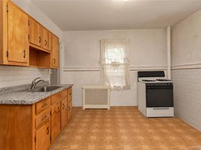 3250 Country Club Road, Bronx NY 10465