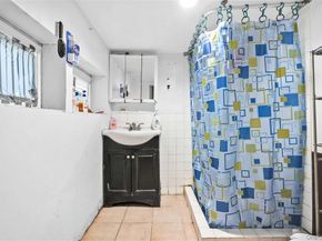 86-16 120th Street, Richmond Hill NY 11418
