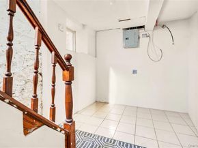 86-16 120th Street, Richmond Hill NY 11418