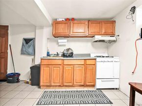 86-16 120th Street, Richmond Hill NY 11418