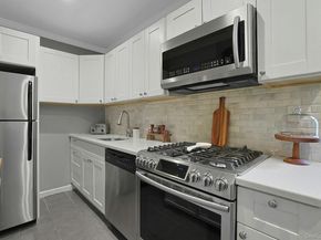 15 Bryant Crescent 2G, White Plains NY 10605