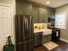7836 75th Street, Glendale NY 11385