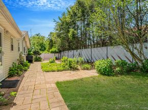 5 Tawny Pass, South Setauket NY 11720