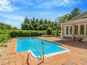 5 Tawny Pass, South Setauket NY 11720