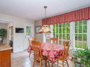 40 Hanson Lane, New Rochelle NY 10804