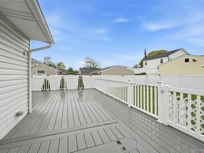 609 Montauk Highway, Oakdale NY 11769
