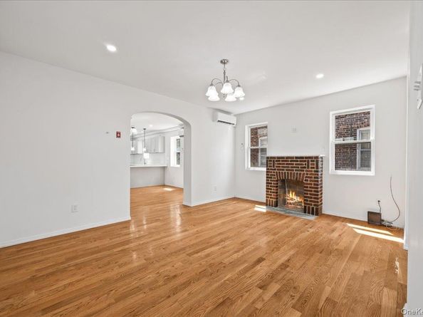 4084 Seton Avenue, Bronx NY 10466