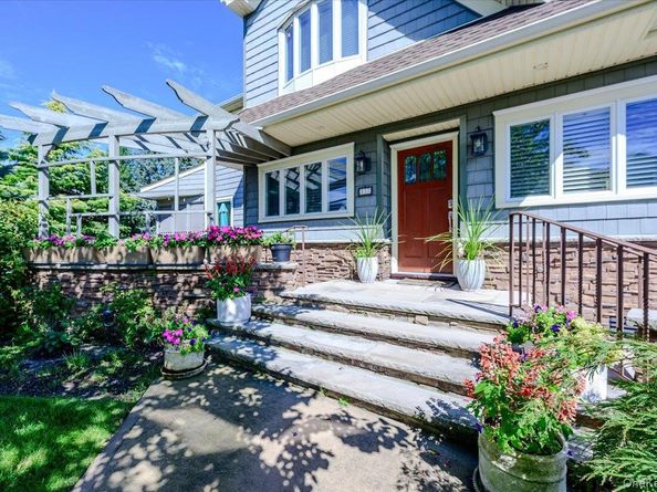 132 Blackheath Road, Lido Beach NY 11561
