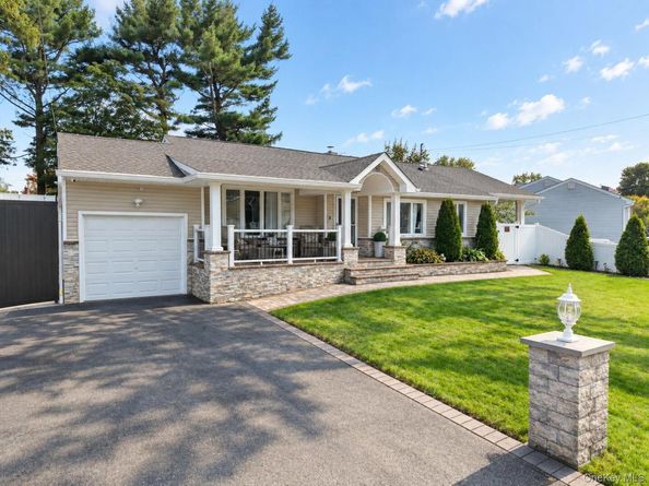 42 Blue Jay Drive, Brentwood NY 11717