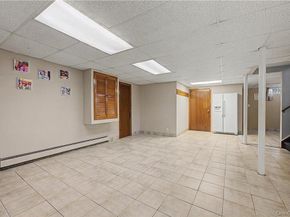 465 Washington Place, Mineola NY 11501