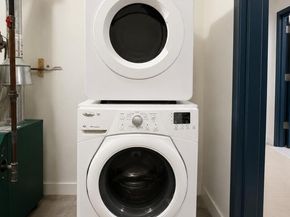 104-64 39th Avenue 4A, Corona NY 11368