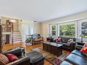 128 Atkinson Road, Rockville Centre NY 11570