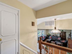 128 Atkinson Road, Rockville Centre NY 11570