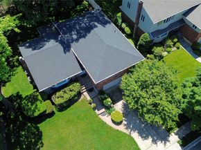 128 Atkinson Road, Rockville Centre NY 11570