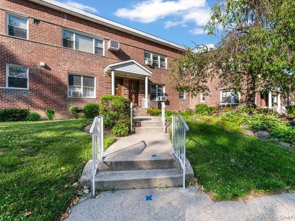 87-29 Marengo Street 1C, Holliswood NY 11423