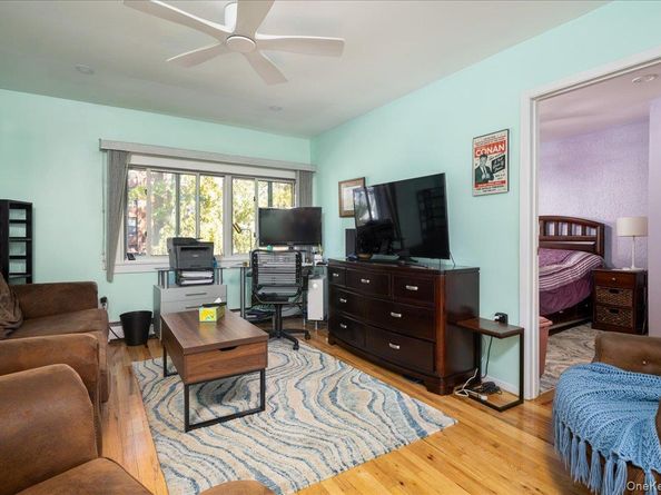 400 Fulton 5D, Farmingdale NY 11735