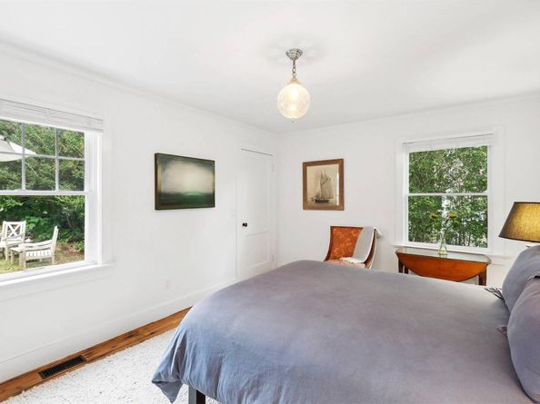 7 Grand Avenue, Shelter Island NY 11964